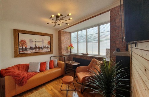 Doncaster House | Little house on the hill South Yorkshire's best!