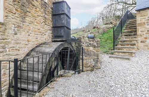 Ashover Cottage | Little Mill