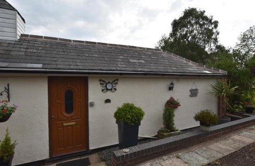 Alvechurch House | Little Rushbrook Cottages