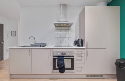 Sheldon Apartment | Lovely 2-bedroom apartment in Birmingham perfect for your stay