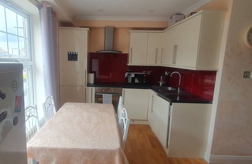Childs Hill Apartment | Lovely Quiet Flat on Finchley Road