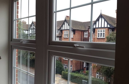 Childs Hill Apartment | Lovely Quiet Flat on Finchley Road