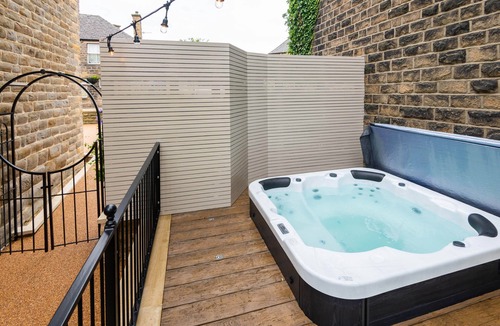Saddleworth House | Lower Arthurs Cottage