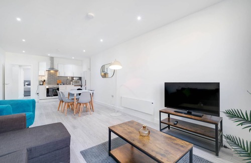 Corby Apartment | Luxurious 1 Bed Serviced Apt. 03 with Wi-Fi