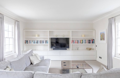 Belgravia Apartment | Luxurious 3BD Flat - Sloane Square, Chelsea!