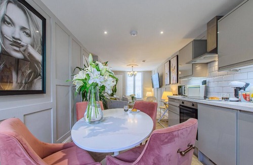 Dunstable Apartment | Luxury 1 Bedroom Serviced Apartment in Dunstable