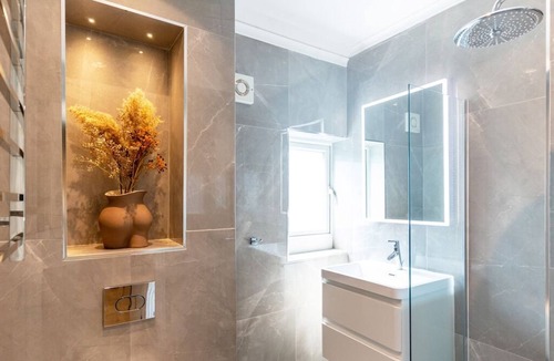 London Borough of Hounslow Apartment | Luxury Apartment In London