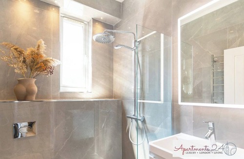 London Borough of Hounslow Apartment | Luxury Apartment In London
