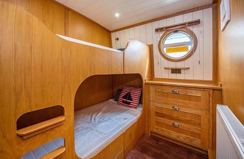 Paddington Other | Luxury boats and moorings North Warf Road