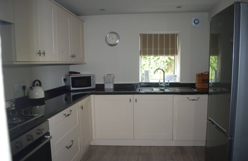Carsington Cottage | Luxury Cottage, Peak District, Derbyshire, Carsington Lake views, Starlink WiFi