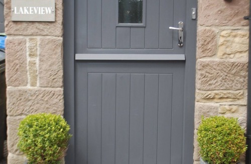 Carsington Cottage | Luxury Cottage, Peak District, Derbyshire, Carsington Lake views, Starlink WiFi