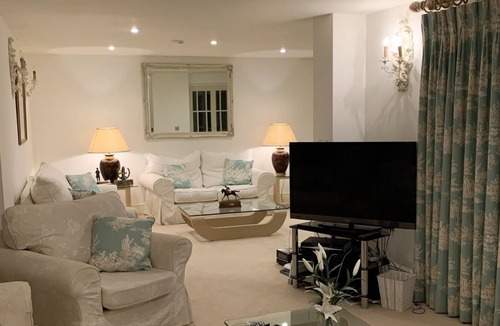 Wombleton House | Luxury Country Home in Wombleton