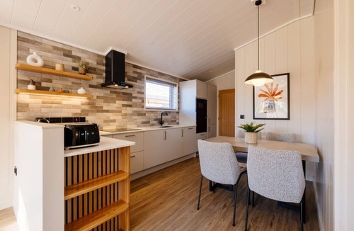 Laceby Cabin | Luxury One Bedroom Retreat, Grimsby