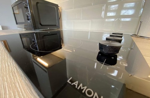 Chapeltown Apartment | Luxury Top Floor Apartment near Centre of Leeds