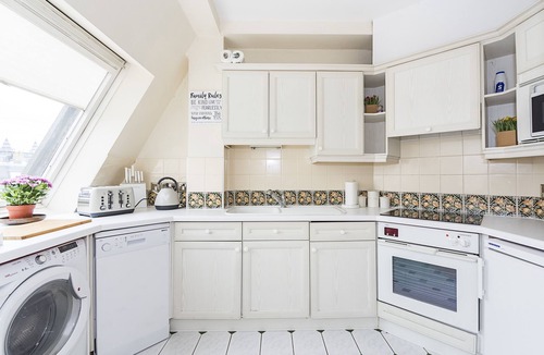 South Kensington Apartment | Luxury two bed Apartment in Prime South Kensington - London