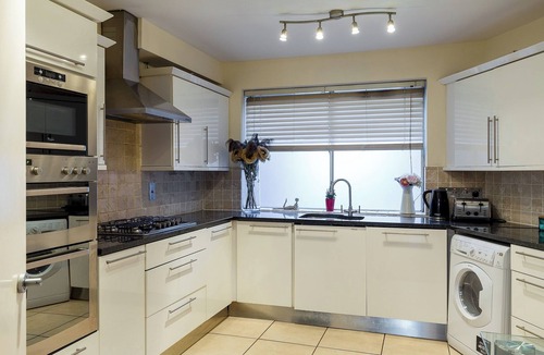 City of Westminster Cottage | Luxury Villa 6-bed Next to Marble Arch