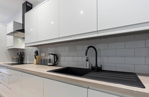 Nottingham City Centre Apartment | Maddie`s Central Stay