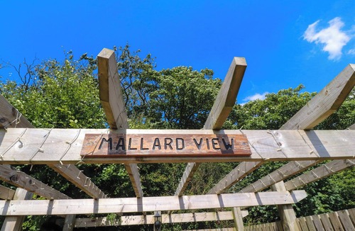 Knott End-on-Sea Cottage | MALLARD VIEW, romantic, character holiday cottage in Lancaster
