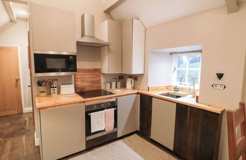 Urra Cottage | MALTKILN HOUSE ANNEXE, pet friendly, with a garden in Stokesley