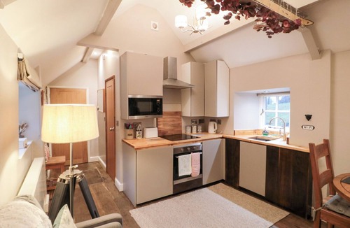 Urra Cottage | MALTKILN HOUSE ANNEXE, pet friendly, with a garden in Stokesley