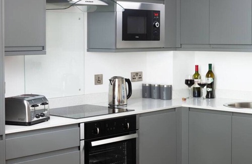 Hull Apartment | Marina Suite - 1 Bedroom Duplex-105