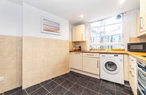 Mayfair Apartment | Mayfair Gem, close to all major attractions.