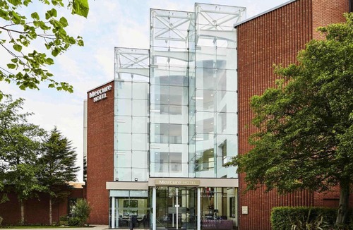 St Helens Hotel | Mercure St Helens