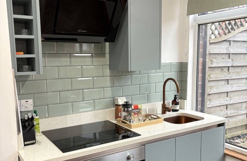 Chapel Allerton Apartment | Modern 1-Bed Apartment in Chapel Allerton – Great for Longer Stays & Remote Work