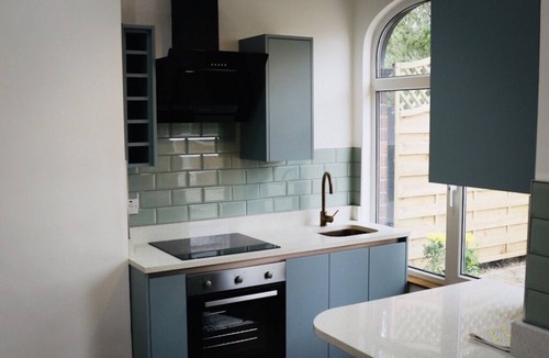 Chapel Allerton Apartment | Modern 1-Bed Apartment in Chapel Allerton – Great for Longer Stays & Remote Work