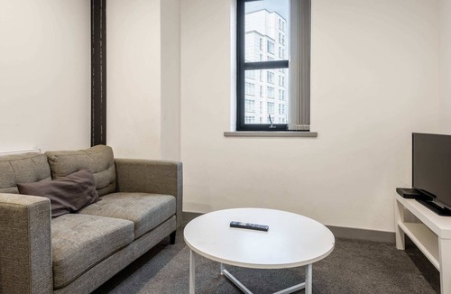 Barnsley Apartment | Modern 1 Bedroom Apartment in Barnsley