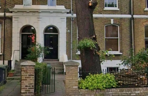 Brockley Apartment | Modern 3 Bed Garden Flat | Fast WiFi | Self Check-in