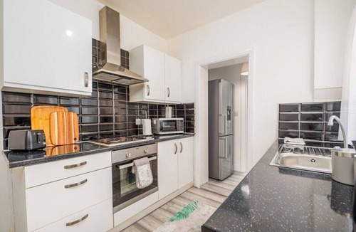Ridgeway House | Modern 3 bed perfect for contractors and families