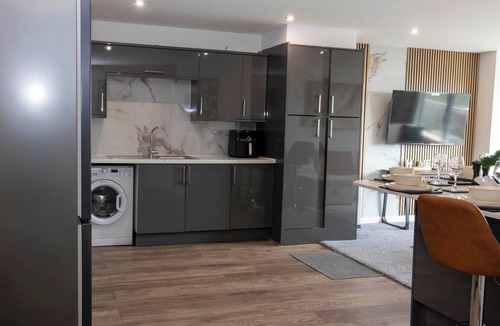 Leicester City Centre Apartment | Modern 3BR Flat for 8 Near City Centre