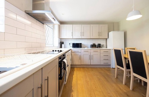 Didsbury House | Modern 3BR Home | Parking | Heart of West Didsbury