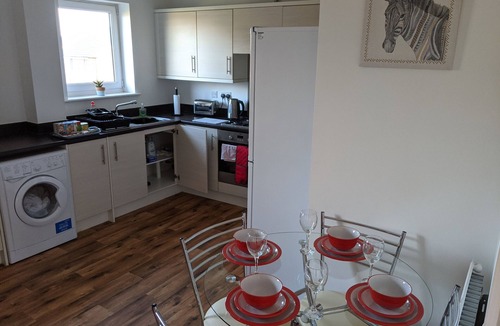 Coventry Apartment | Modern apartment with Parking/En-suite/WiFi/Netflix