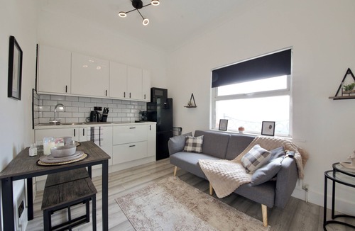 Islington Apartment | Modern City Apartment in London