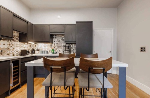 Nottingham City Centre Apartment | Modern City Centre Apartment