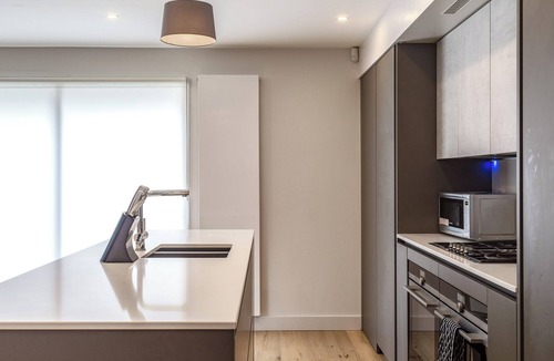 Avonmore and Brook Green Cottage | Modern Family Home in Kensington