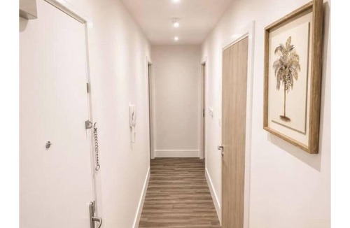 Long Eaton Apartment | Modern Loft Apartment Near EMA & Donington Park
