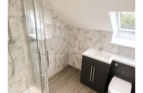 Long Eaton Apartment | Modern Loft Apartment Near EMA & Donington Park