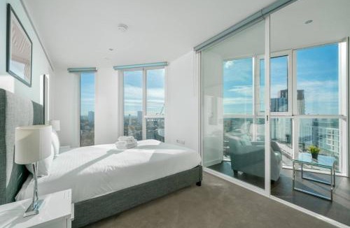 Vauxhall House | Modern London Skyscraper Panorama views Superhost