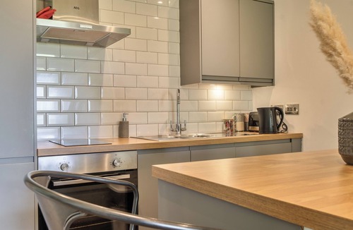 Morcott Apartment | Modern Peaceful Open Plan 1-bed Apartment Rutland