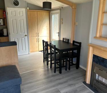 Cray Valley East Other | Modernised 3 Bedrooms Mobile Home