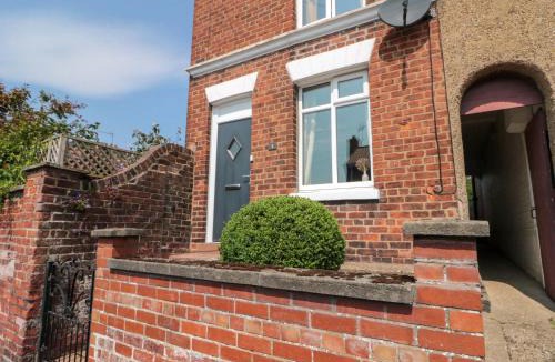 Driffield House | Moot Cottage