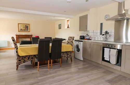 Tunstall Cottage | Mulberry Manor, Withernsea