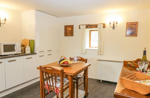 Low Newton Cottage | MYRA'S VIEW, romantic, character holiday cottage in Newby Bridge