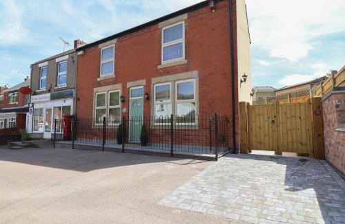 Alfreton House | Naseby House