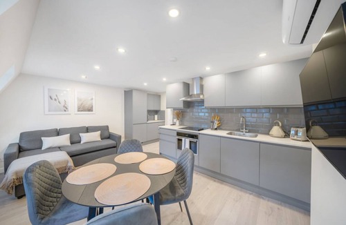 Bayswater Apartment | New 1Bed with AC near Portobello