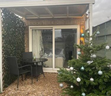 Skelton Apartment | (NEW) Poppy's place - 10 minute drive from York