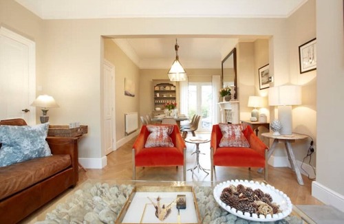 York House | NEW The City Escape: Luxury Townhouse with parking